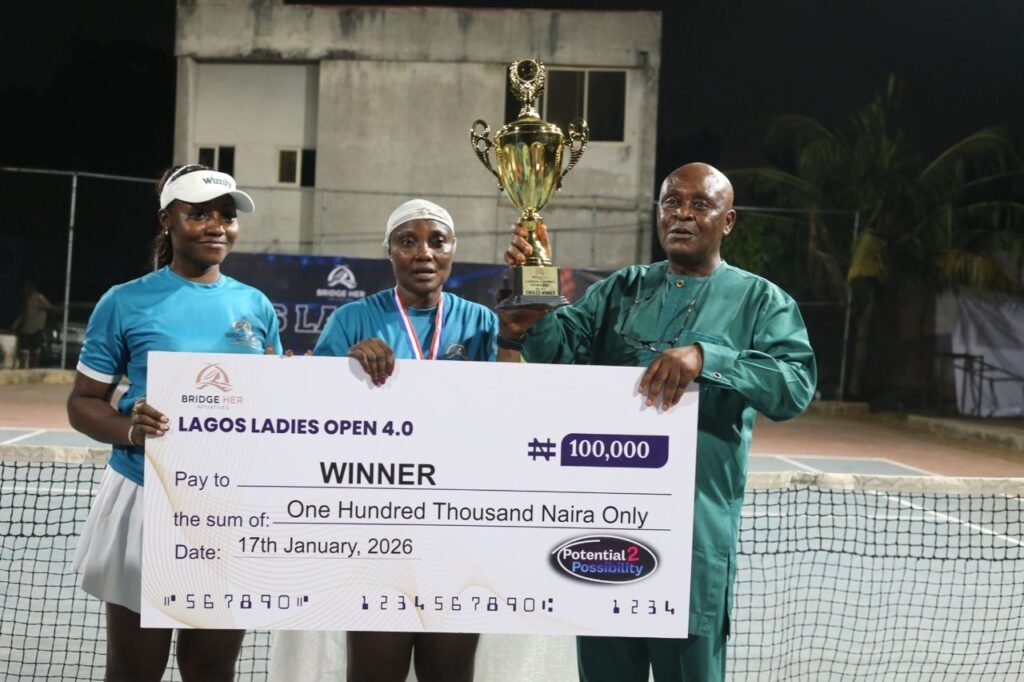 The Lagos Ladies Open 4.0 winner receives her prize